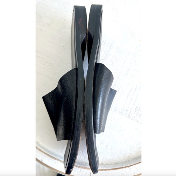 COSTUME NATIONAL HOMME Men's Black Leather Slide Sandals Made in Italy - 9 - Picture 7 of 12